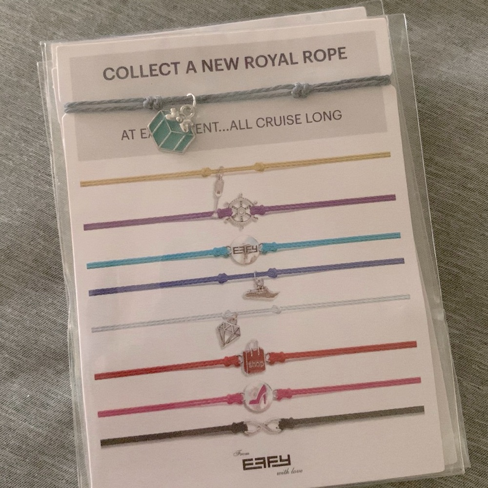 Gift box charm - EFFY royal rope bracelet  💎 multiples available